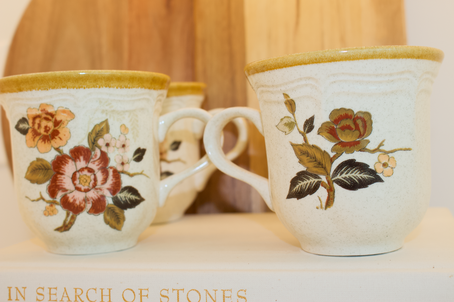 Set of 4 Vintage Mikasa Floral Fall Mugs