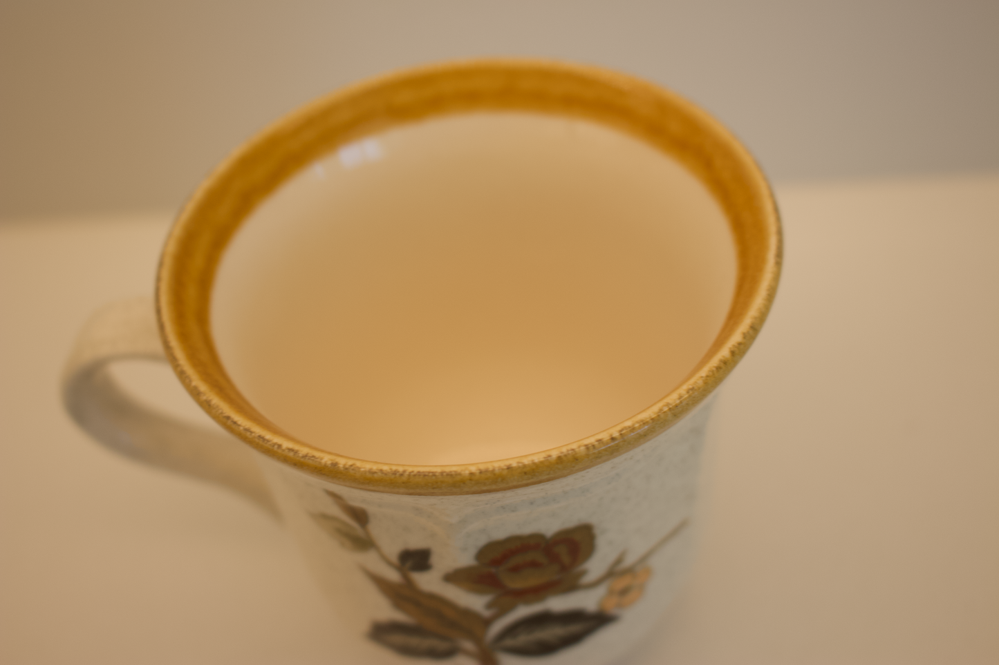 Set of 4 Vintage Mikasa Floral Fall Mugs