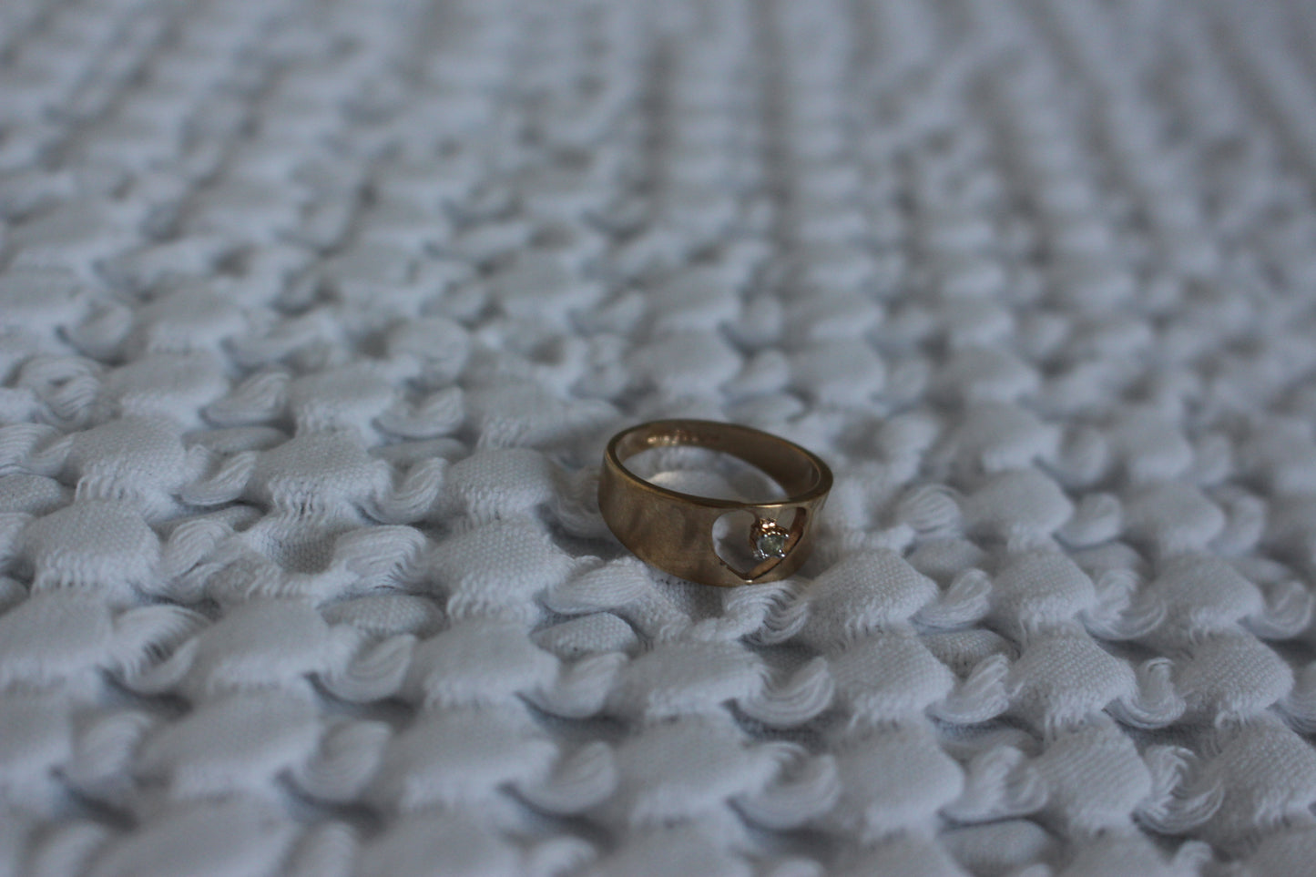 14K Gold Heart Cutout Ring